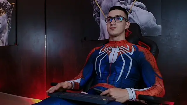 Snapshot of JacksonOlsenn chatting on October 31, 2025, 9:11 pm JacksonOlsenn online show from October 31, 2025, 9:11 pm