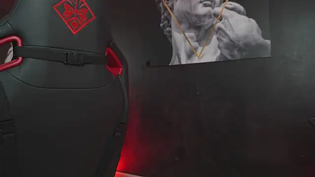 Snapshot of JacksonOlsenn chatting on November 7, 2025, 9:41 pm JacksonOlsenn online show from November 7, 2025, 9:41 pm