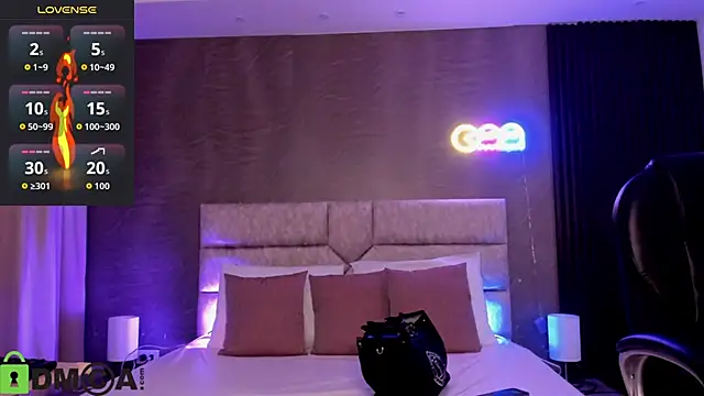 Snapshot of Cristal__adams chatting on October 19, 2025, 12:19 pm Cristal adams online show from October 19, 2025, 12:19 pm