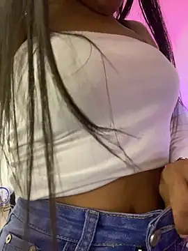 NINA 18 YEARS online show from January 27, 2025, 11:54 pm