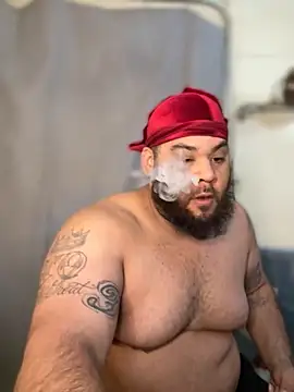 Snapshot of fatboyjayohh126 chatting on November 5, 2025, 8:45 pm fatboyjayohh126 online show from November 5, 2025, 8:45 pm