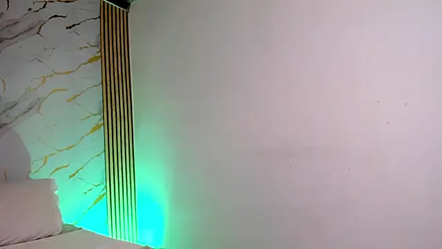 Snapshot of coralcarter1 chatting on November 14, 2025, 2:59 am coralcarter1 online show from November 14, 2025, 2:59 am