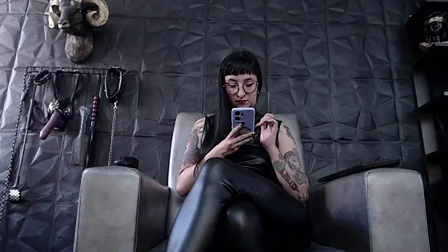 Agata Darkness online show from February 9, 2026, 9:13 pm