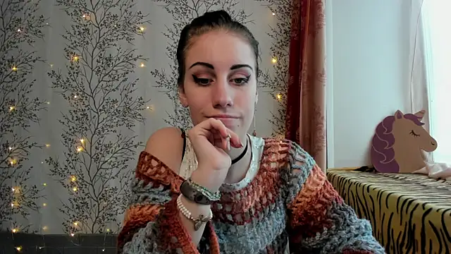 Mary0Lou online show from January 28, 2025, 6:05 am