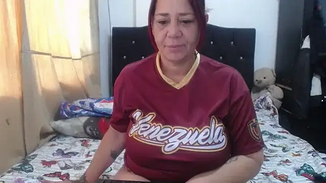 merryymaturee  online show from September 12, 2025, 11:54 am