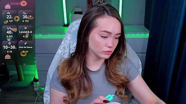 Snapshot of Evia_r0se chatting on February 28, 2026, 12:49 pm Evia r0se online show from February 28, 2026, 12:49 pm