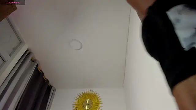 ronnie 7777 online show from November 14, 2025, 4:27 am