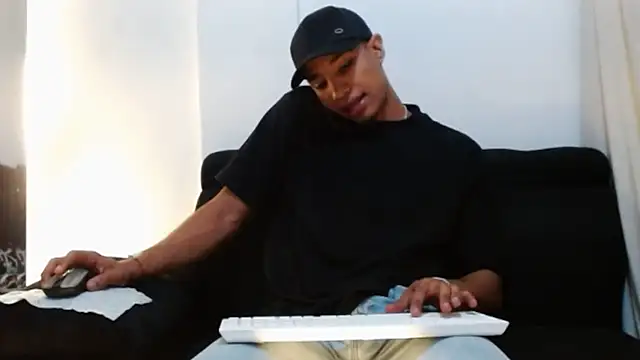 Snapshot of JacksonCooper1 chatting on January 6, 2025, 5:41 am JacksonCooper1 online show from January 6, 2025, 5:41 am