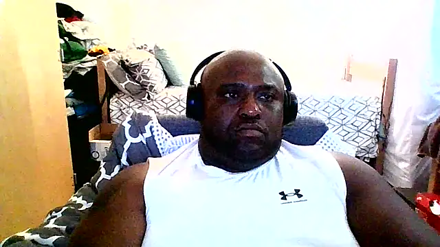 Snapshot of theythick chatting on July 14, 2026, 12:44 pm theythick online show from July 14, 2026, 12:44 pm