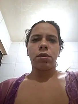 Snapshot of SusanLeroy chatting on July 9, 2026, 9:47 pm SusanLeroy online show from July 9, 2026, 9:47 pm