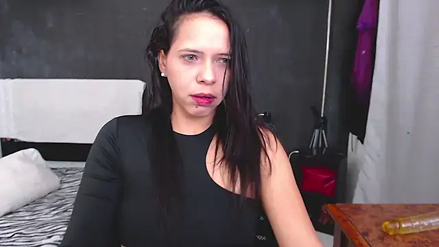Snapshot of SusanLeroy chatting on July 31, 2026, 10:03 am SusanLeroy online show from July 31, 2026, 10:03 am