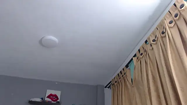 Snapshot of SusanLeroy chatting on February 28, 2026, 9:09 am SusanLeroy online show from February 28, 2026, 9:09 am