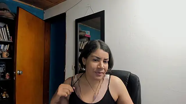 peanut tangerine online show from January 12, 2026, 12:06 am