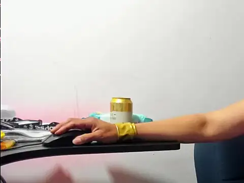 Snapshot of peanut_tangerine chatting on November 1, 2025, 1:01 am peanut tangerine online show from November 1, 2025, 1:01 am