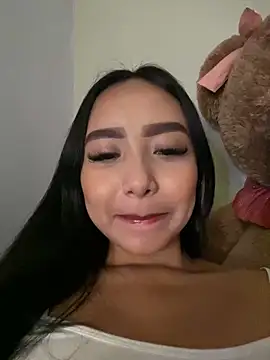 SOPHIACANDY19  online show from January 25, 2025, 8:21 pm