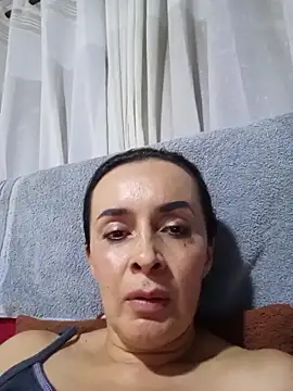 Samantha Sullivan  online show from April 28, 2026, 2:27 am