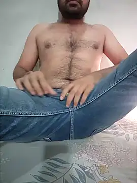 Snapshot of 77fuckerboy_ chatting on April 21, 2026, 2:03 am 77fuckerboy online show from April 21, 2026, 2:03 am