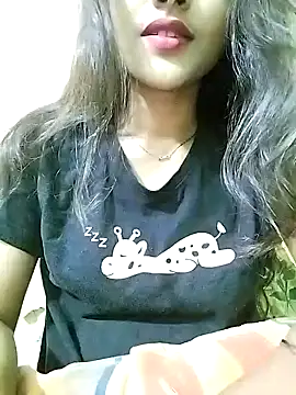 MISSQUEEN48 online show from January 10, 2025, 3:06 pm