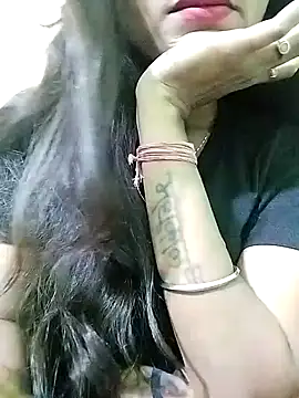 MISSQUEEN48 online show from January 12, 2025, 2:30 pm