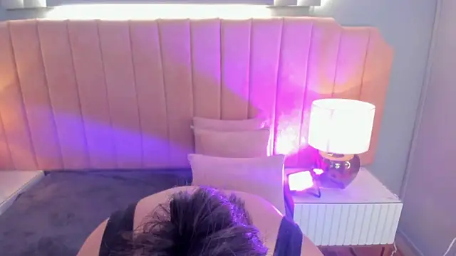 alys baker online show from November 7, 2025, 3:11 am