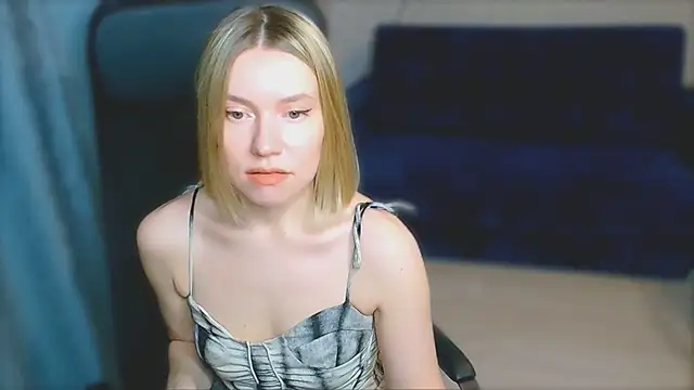 Snapshot of TaylorBre chatting on March 28, 2026, 6:47 am TaylorBre online show from March 28, 2026, 6:47 am