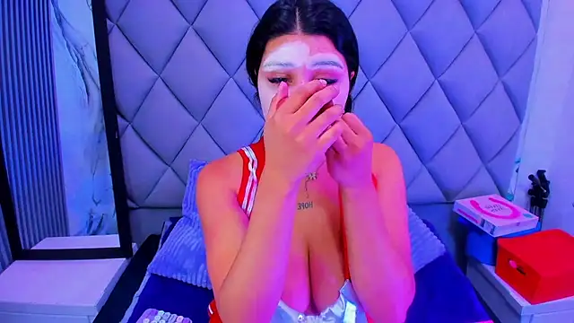 Snapshot of venusowen_ chatting on October 31, 2025, 1:41 pm venusowen online show from October 31, 2025, 1:41 pm