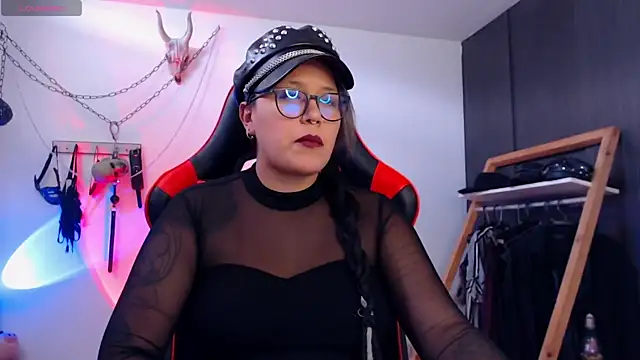 LilithSharon online show from December 1, 2024, 7:08 pm