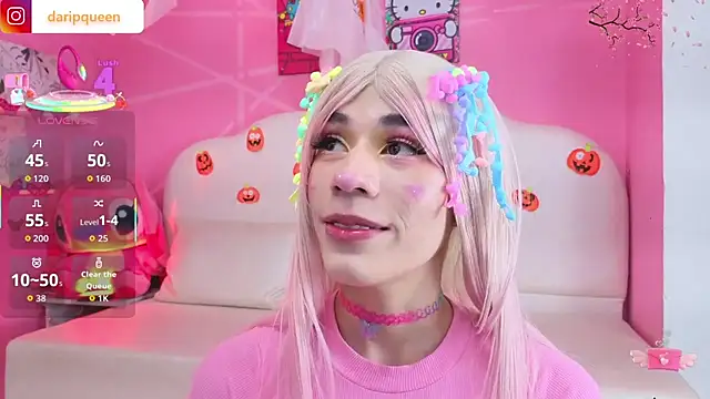 Snapshot of DaripQueen chatting on October 14, 2025, 1:45 pm DaripQueen online show from October 14, 2025, 1:45 pm