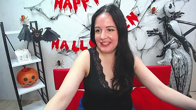 Snapshot of TayaBoret chatting on October 24, 2025, 6:18 pm TayaBoret online show from October 24, 2025, 6:18 pm