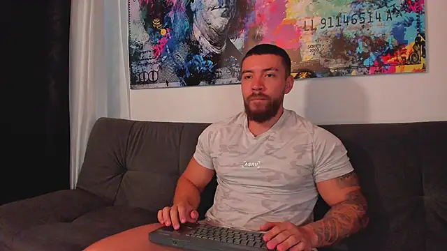  dreammr1  online show from November 17, 2025, 10:14 pm