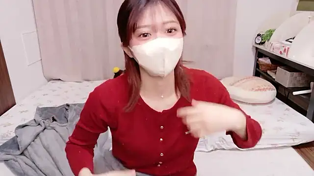 Miss-KrenJr online show from November 7, 2025, 10:20 am