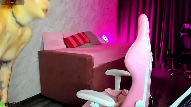 Snapshot of Kira_yoon chatting on October 21, 2025, 12:11 am Kira yoon online show from October 21, 2025, 12:11 am