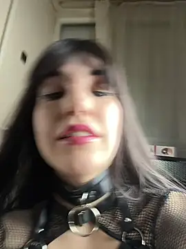 Sofia Poly online show from January 29, 2025, 9:39 pm