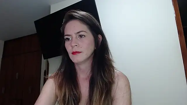 Snapshot of Hanny_24 chatting on February 25, 2026, 9:36 pm Hanny 24 online show from February 25, 2026, 9:36 pm