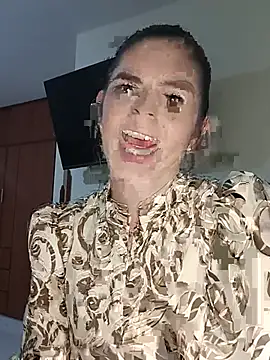 Snapshot of Hanny_24 chatting on July 11, 2026, 11:27 pm Hanny 24 online show from July 11, 2026, 11:27 pm