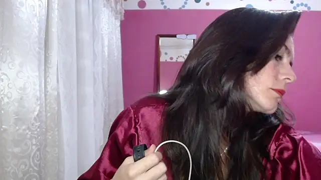 Snapshot of Hanny_24 chatting on May 15, 2026, 9:29 am Hanny 24 online show from May 15, 2026, 9:29 am