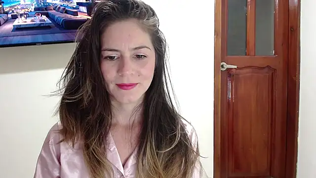 Snapshot of Hanny_24 chatting on February 21, 2026, 11:07 pm Hanny 24 online show from February 21, 2026, 11:07 pm