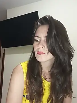 Snapshot of Hanny_24 chatting on June 17, 2026, 10:25 am Hanny 24 online show from June 17, 2026, 10:25 am