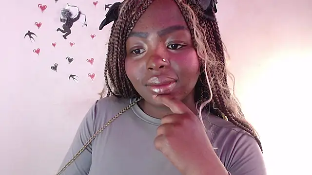 Snapshot of _Zooee chatting on July 6, 2026, 2:35 pm Zooee online show from July 6, 2026, 2:35 pm