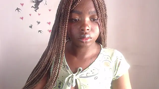Snapshot of _Zooee chatting on July 14, 2026, 6:58 pm Zooee online show from July 14, 2026, 6:58 pm