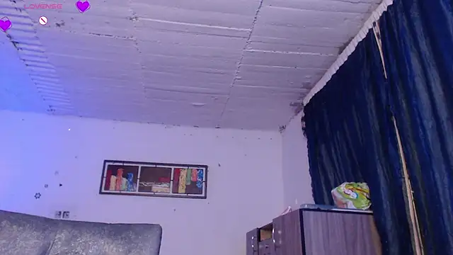 Snapshot of Evelyn_Sandoval chatting on January 16, 2025, 2:30 am Evelyn Sandoval online show from January 16, 2025, 2:30 am