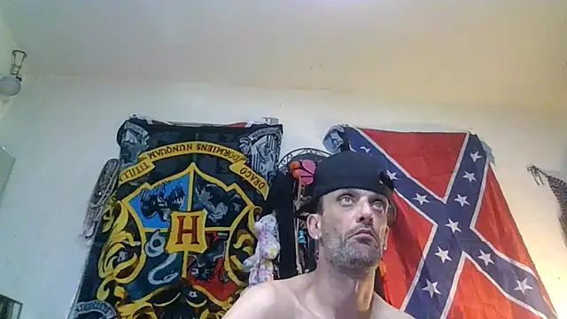 Snapshot of slinginbigD chatting on November 6, 2025, 4:49 am slinginbigD online show from November 6, 2025, 4:49 am