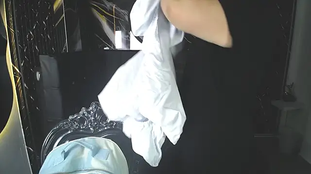 Bruja  Scarlata online show from October 20, 2025, 11:11 am