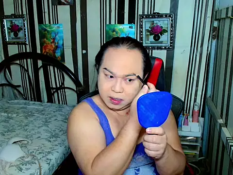 Snapshot of Reginex chatting on July 24, 2026, 7:21 pm Reginex online show from July 24, 2026, 7:21 pm