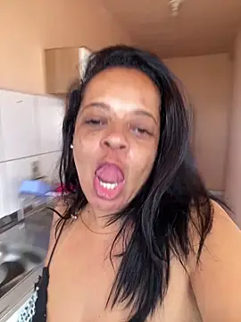 Snapshot of lomagata chatting on April 12, 2026, 12:19 pm lomagata online show from April 12, 2026, 12:19 pm