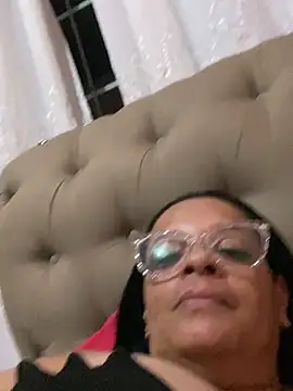 Snapshot of lomagata chatting on May 27, 2026, 12:53 am lomagata online show from May 27, 2026, 12:53 am