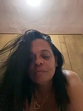 Snapshot of lomagata chatting on May 12, 2026, 1:35 am lomagata online show from May 12, 2026, 1:35 am