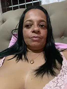Snapshot of lomagata chatting on April 11, 2026, 10:13 pm lomagata online show from April 11, 2026, 10:13 pm