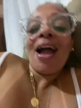 Snapshot of lomagata chatting on July 15, 2026, 2:18 am lomagata online show from July 15, 2026, 2:18 am