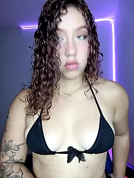 Snapshot of __elissa chatting on October 15, 2025, 3:49 am elissa online show from October 15, 2025, 3:49 am